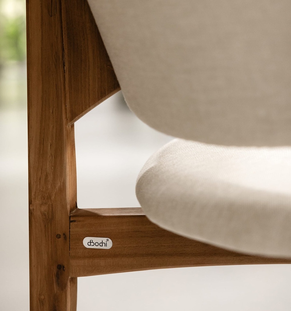 Mila Lounge Chair