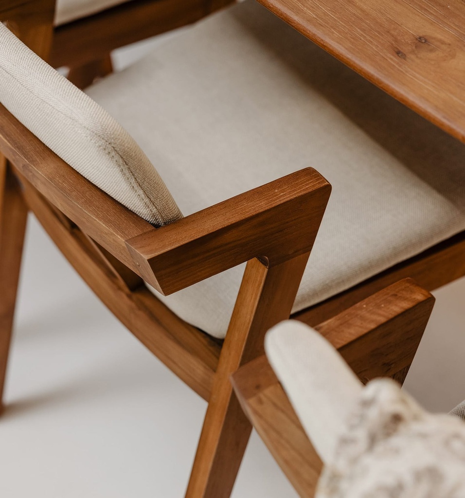 Noa Chair with Cushion Custard