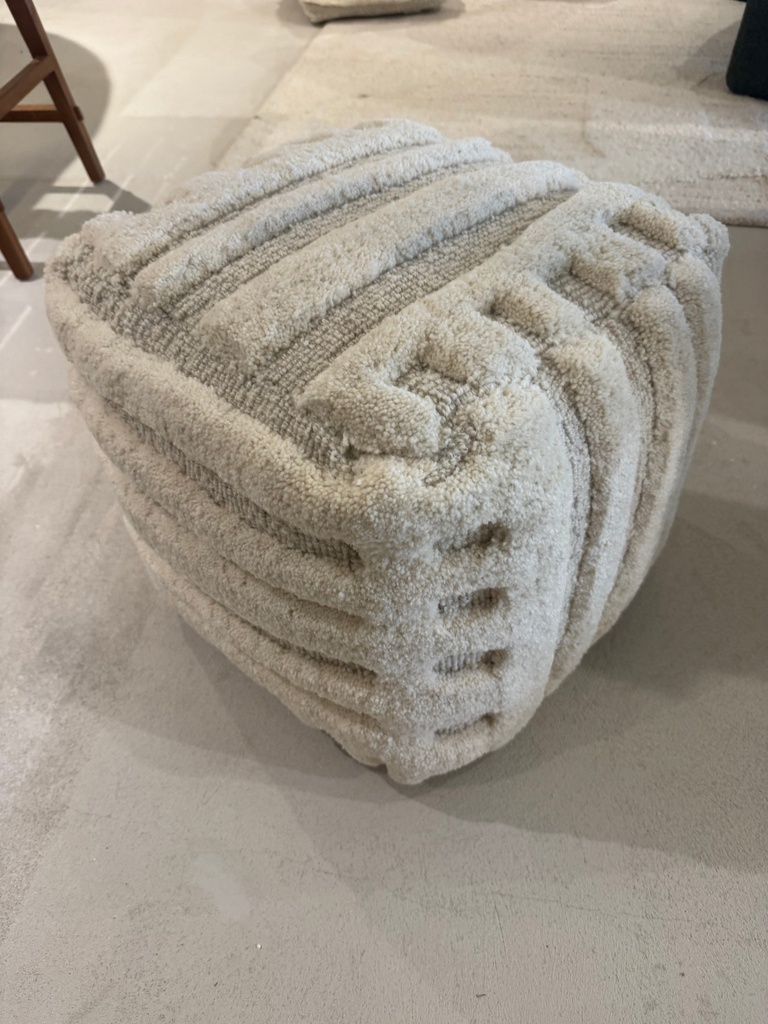 Earth Loop Pouf - House Of Thallo